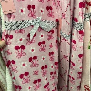 Juicy Couture Pink Floral Throw Blanket
